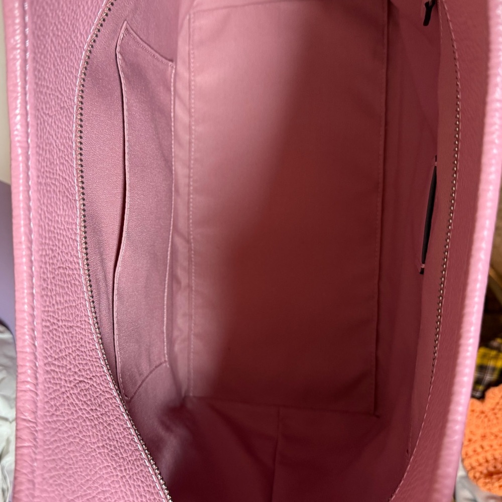 Coach MEADOW SHOULDER BAG in True Pink‎ - Picture 6 of 7